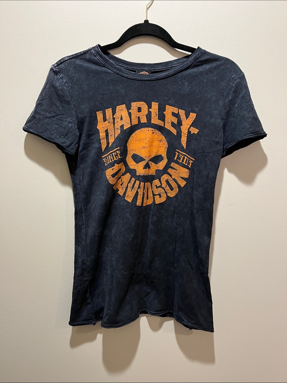 Harley-Davidson Black Tee with Orange Skull Graphic